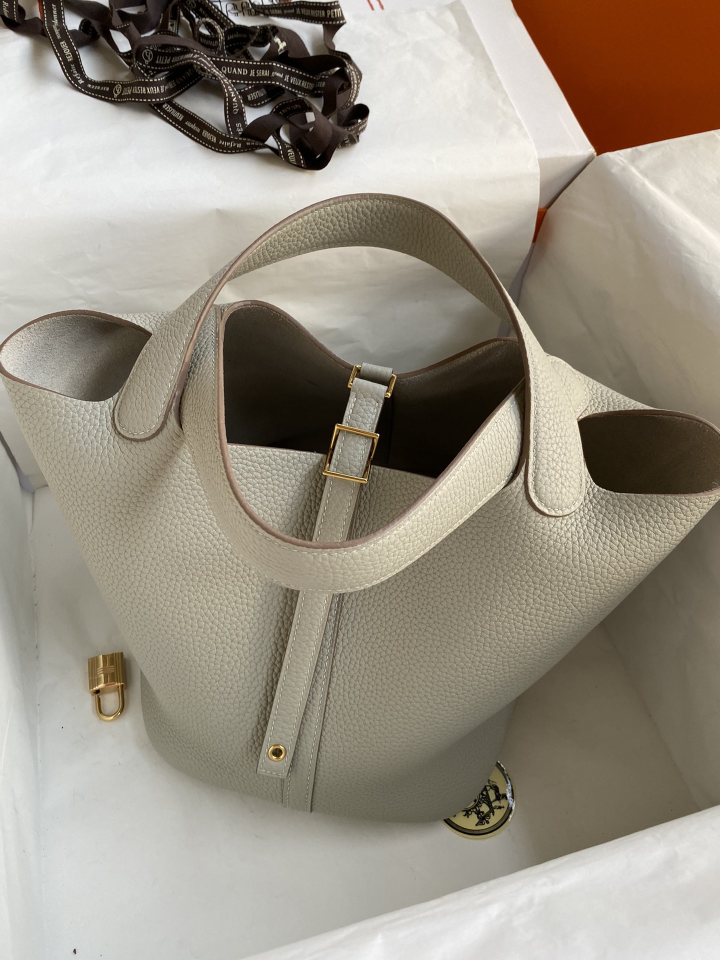 Hermes Picotin Lock 22 Bag In Pearl White Clemence Leather